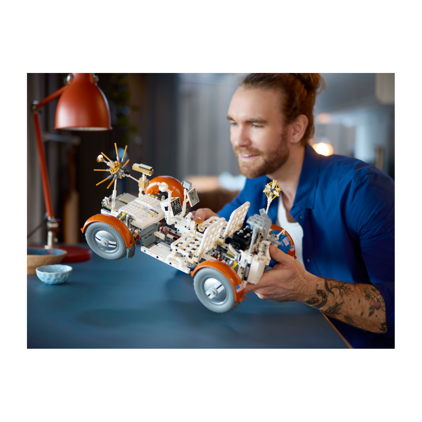 LEGO Technic 42182 - V&eacute;hicule d&rsquo;exploration lunaire NASA Apollo - LRV