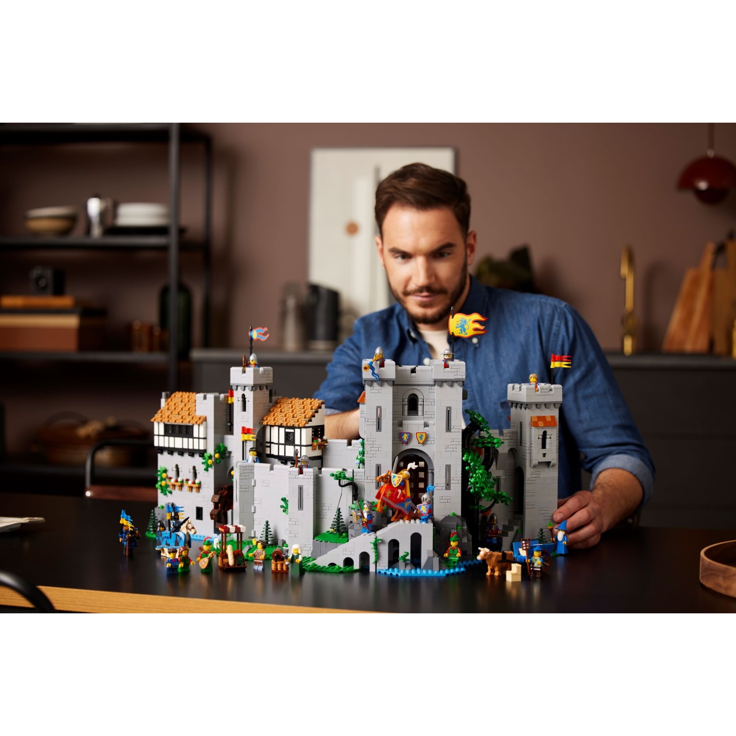 LEGO Icons 10305 - Le ch&acirc;teau des Chevaliers du Lion